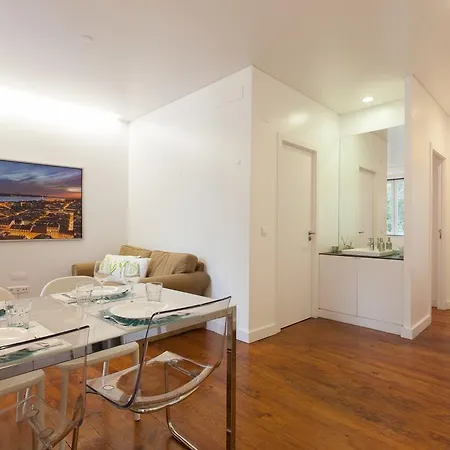 Apartamento Feels Like Castelo Modern *